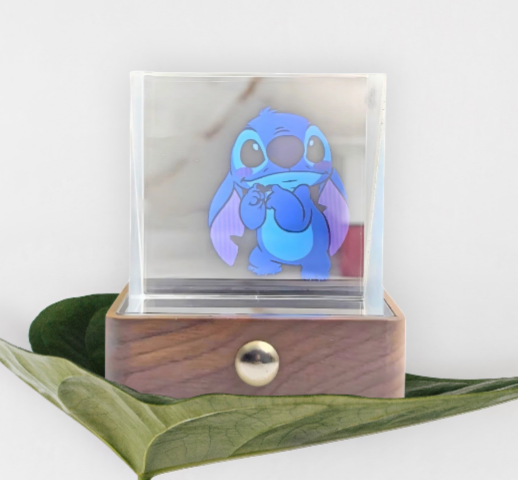 Stitch-Kristallwürfel