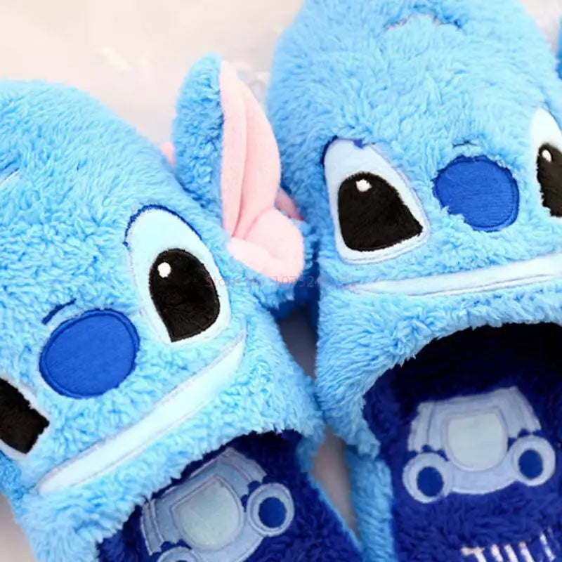 Stitch-Hausschuhe