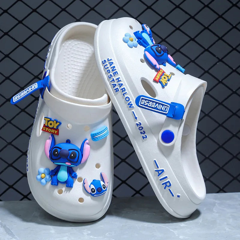 Claquettes Stitch