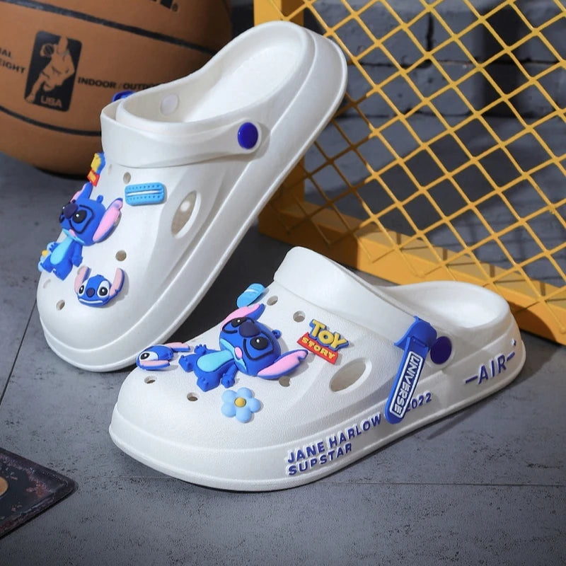 Claquettes Stitch
