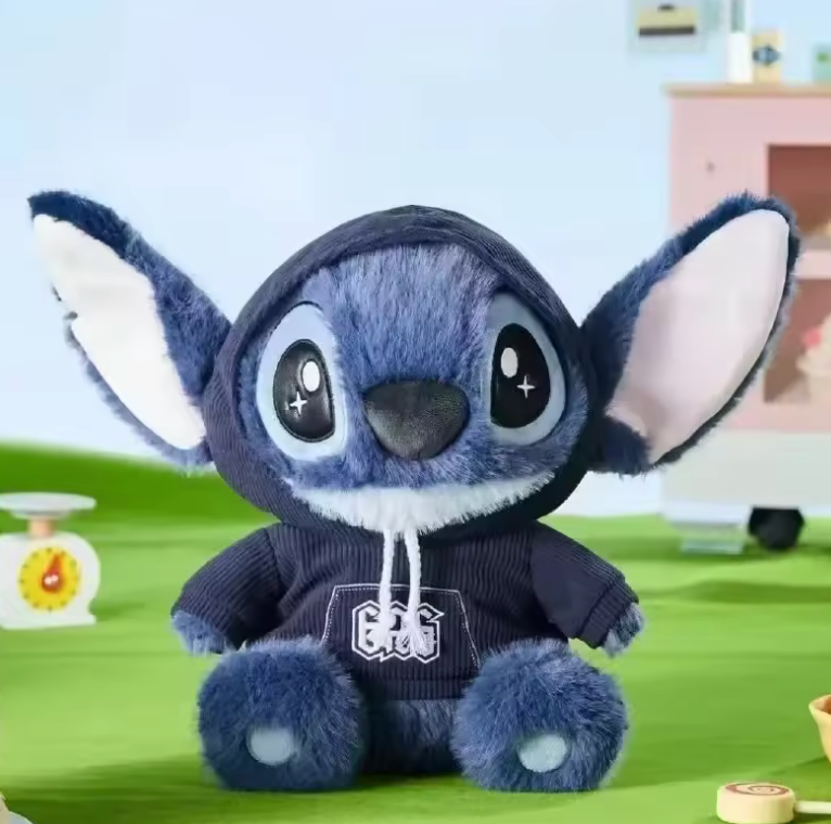Stitch Plüschtier im Hoodie