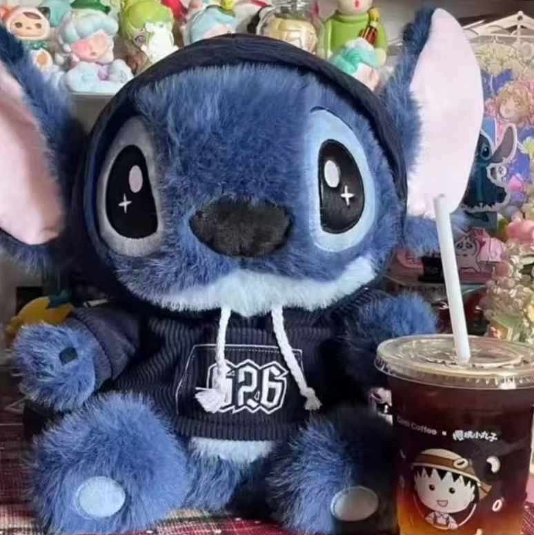 Stitch Plüschtier im Hoodie